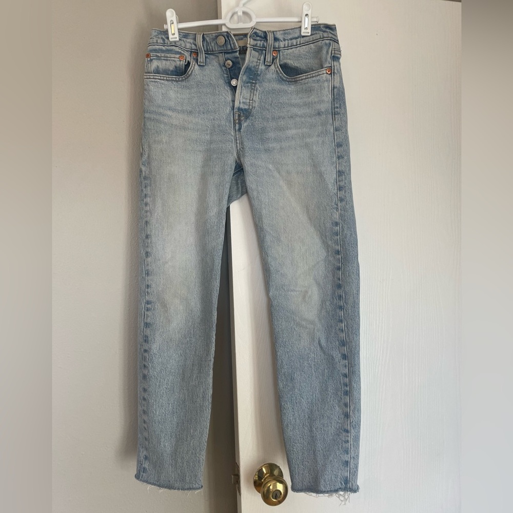 Levi’s Wedgie